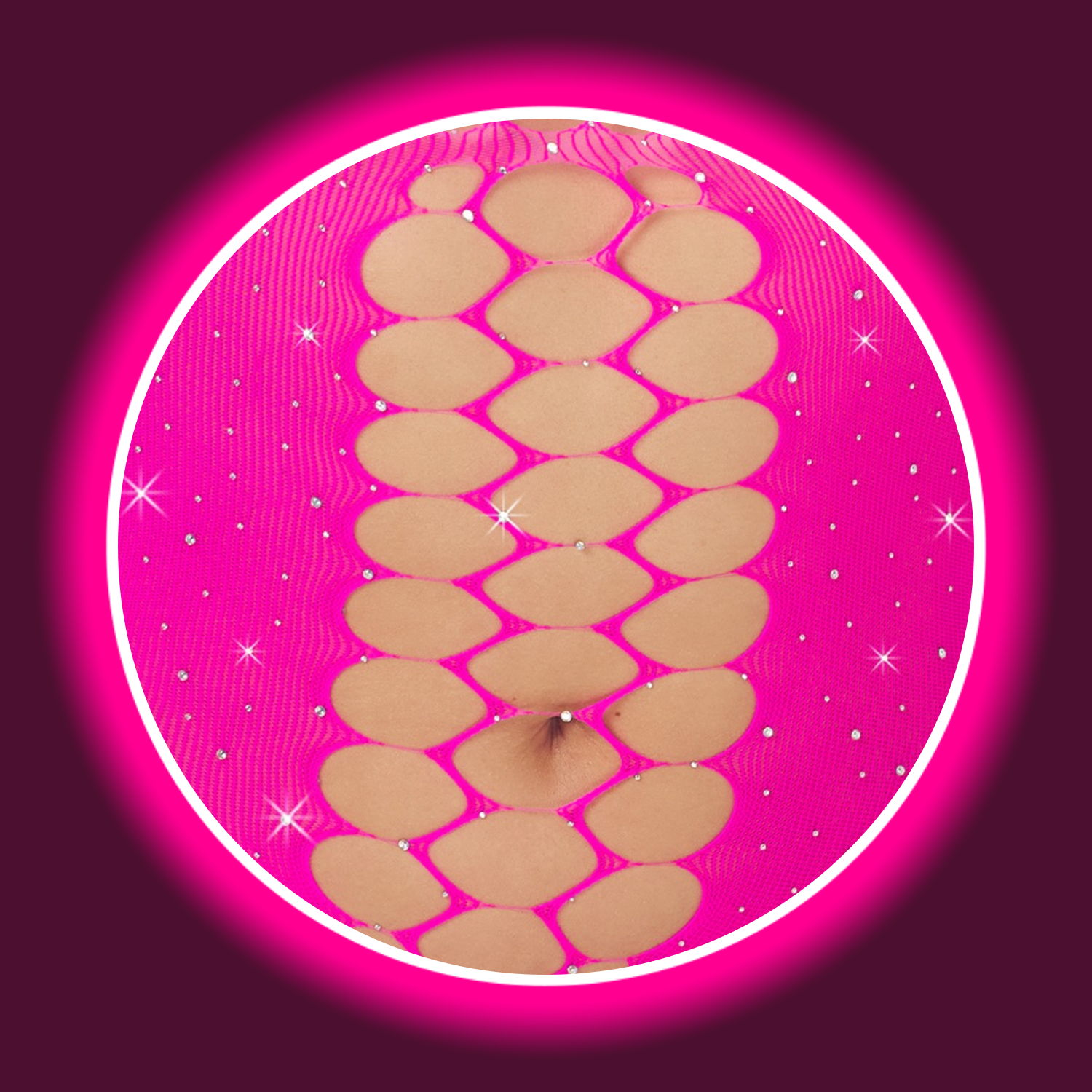 Detailansicht pinkfarbener grobmaschiger Netzcatsuit mit Glitzersteinen von Fantasy by Cotelli