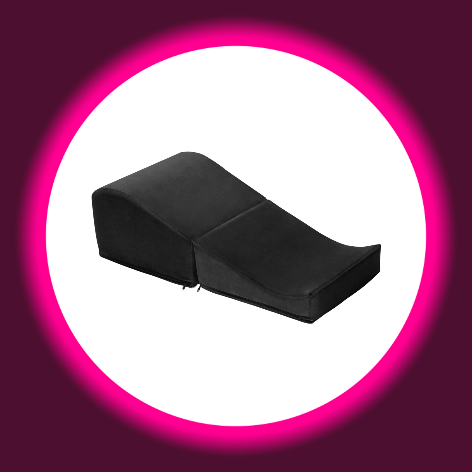 Winkelansicht eines schwarzen ausgeklappten Liebeshockers von Liberator