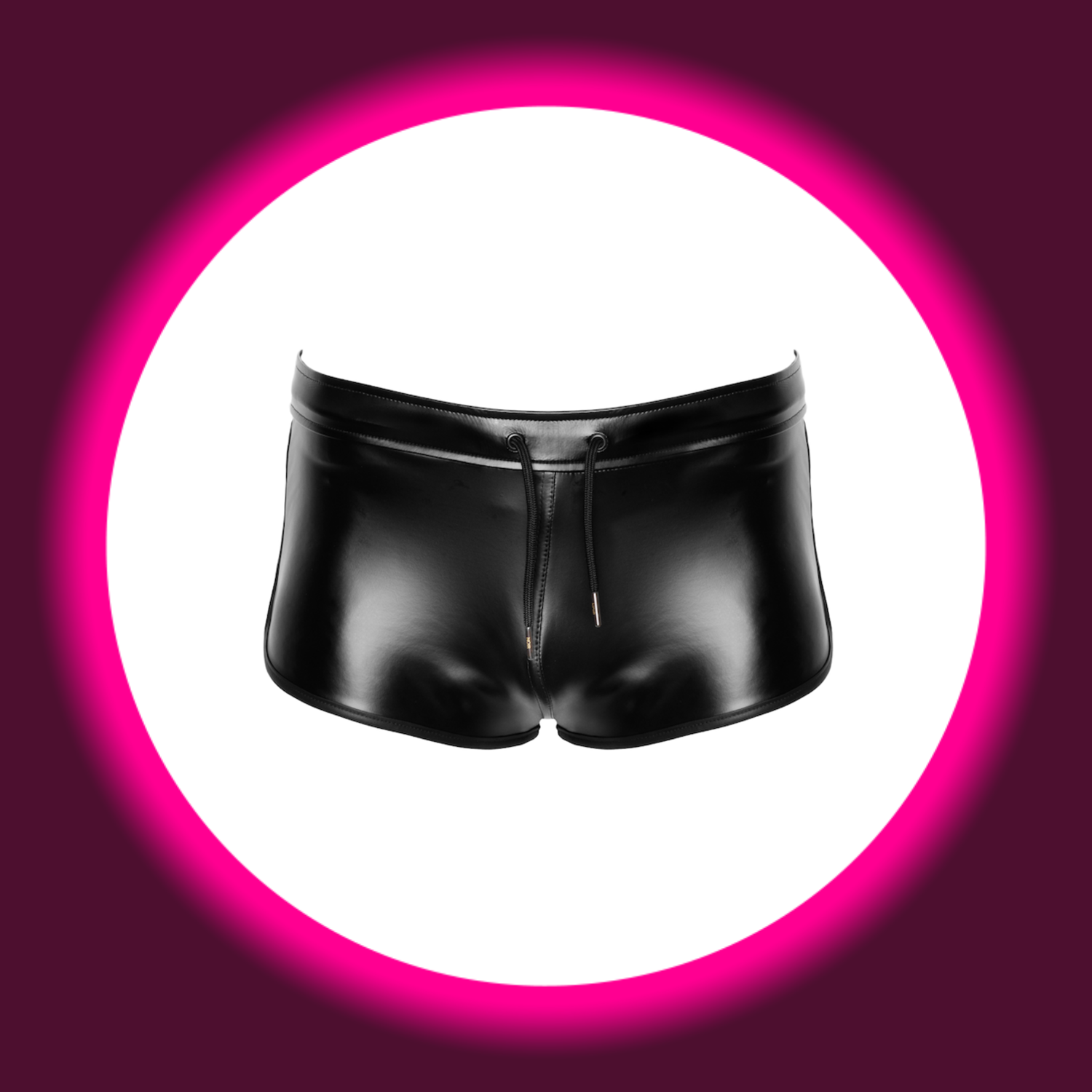 Frontansicht schwarze glänzende kurze Hose von Noir Handmade