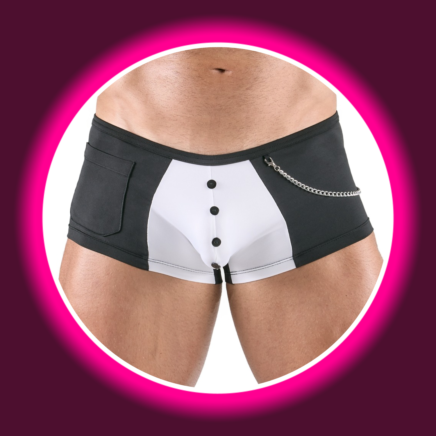 Frontansicht enge schwarz-weiße Pants mit Zierknöpfen und Zierkette, Svenjoyment