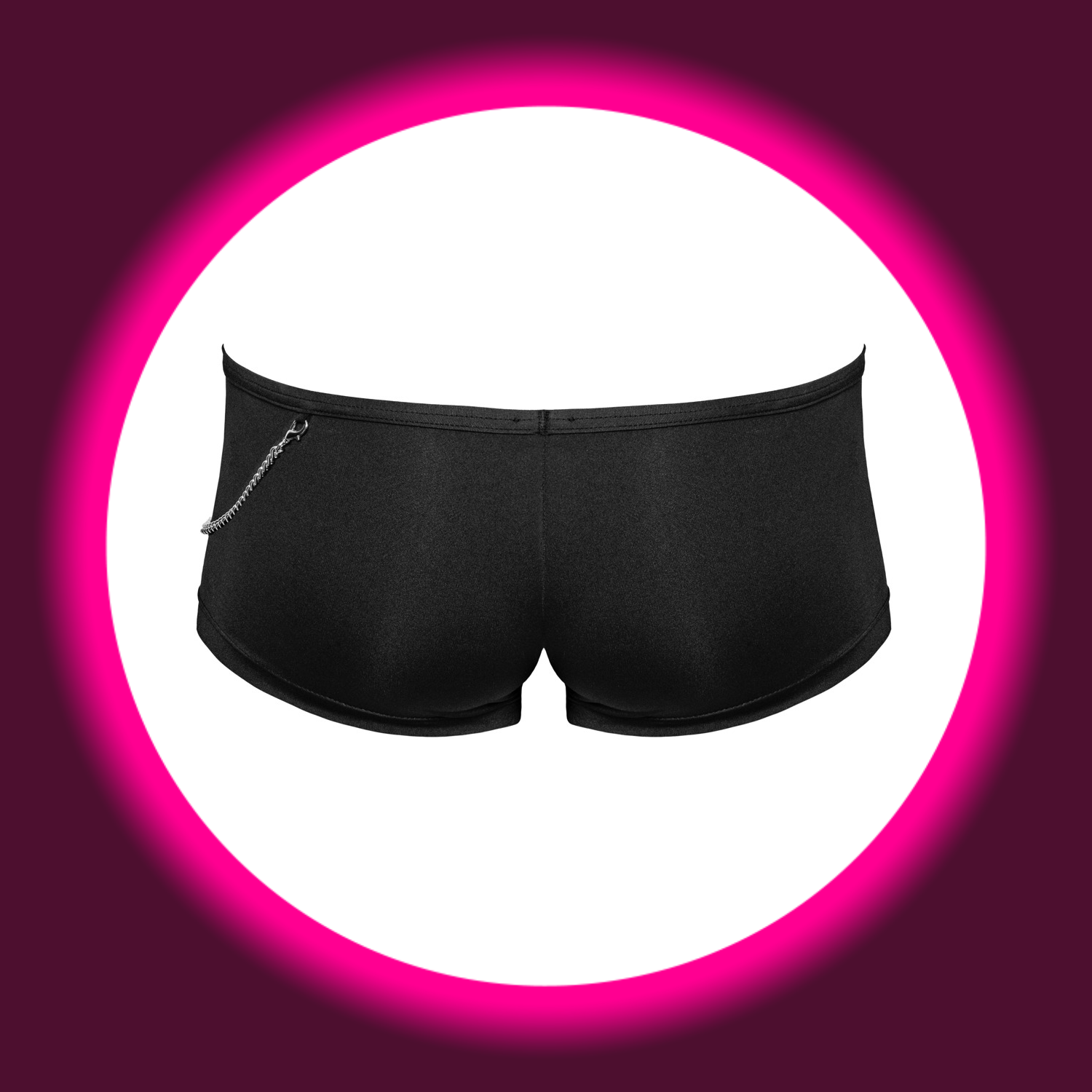 Rückansicht enge schwarze Pants mit Zierkette, Svenjoyment