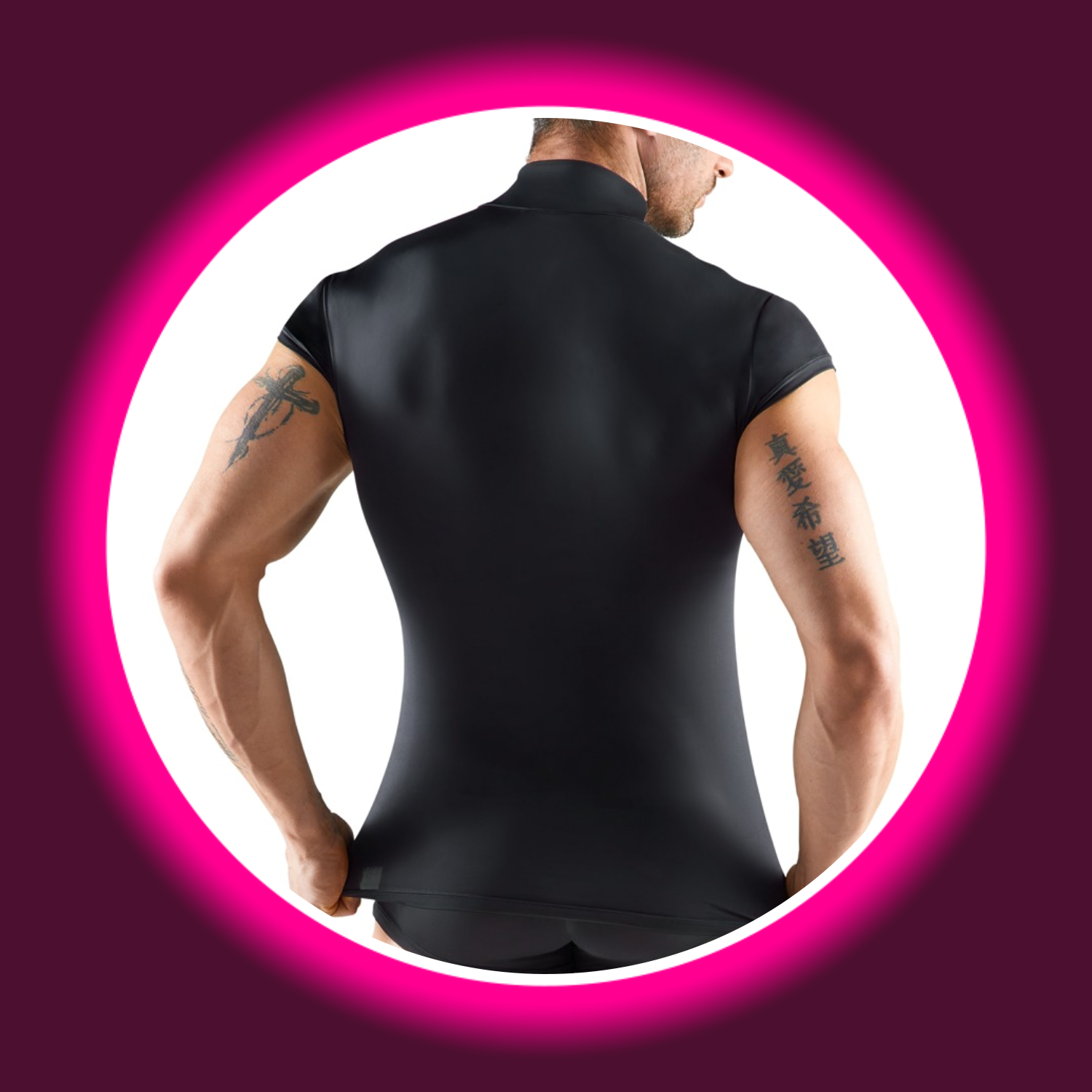 Rückansicht schwarzes enges Shirt für Männer von Svenjoyment aus Mikrofaser