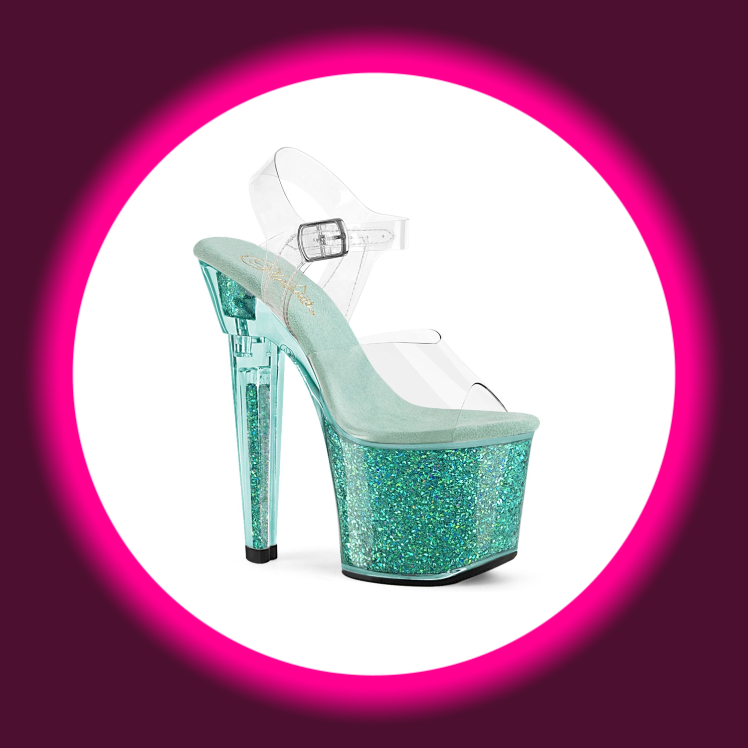 Winkelansicht auf eine glitzernde türkis farbene Sandalette bzw. High Heels mit transparenten Riemen