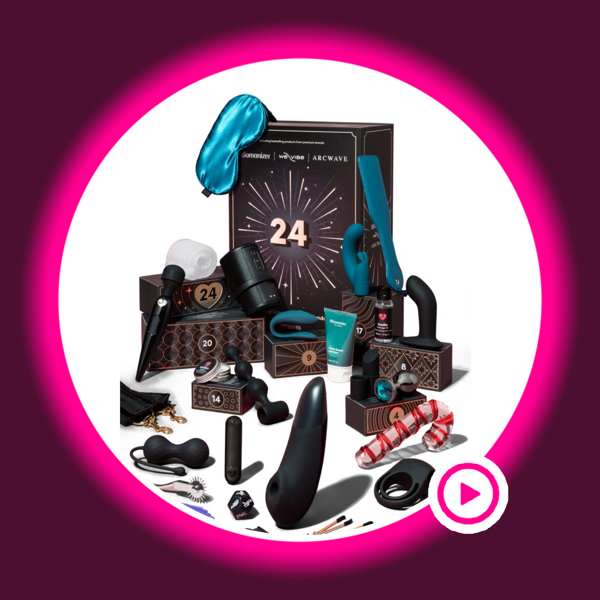 Magic Shiver Luxury Erotik-Adventskalender 2026 mit ausgelegten Sextoys, Pflegeprodukten und Accessoires vor schwarzen Geschenkboxen mit goldfarbenen Mustern