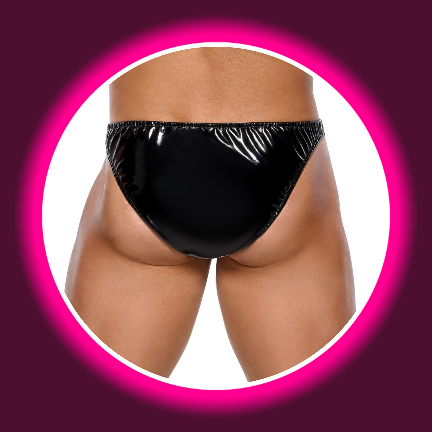 Mann von hinten in schwarzem Lackslip von Black Level