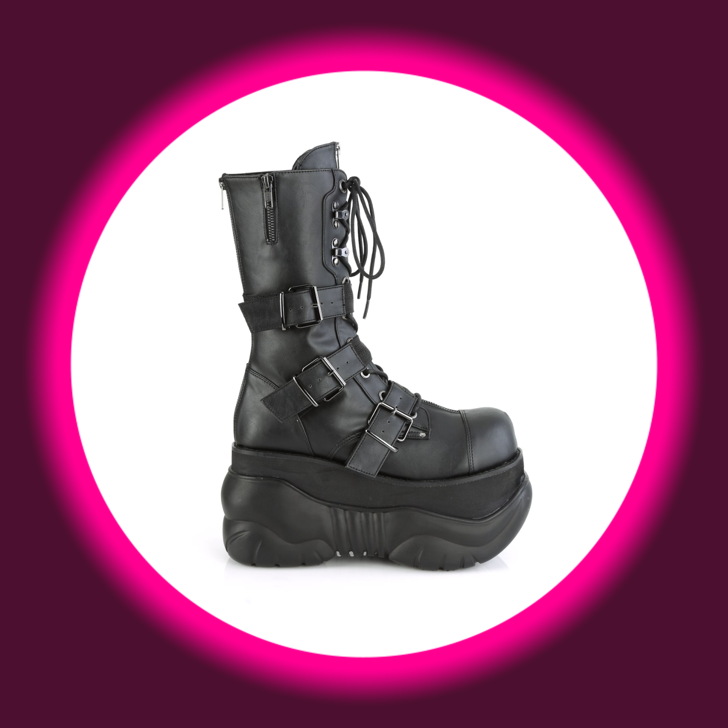 seitliche Ansicht schwarze Stiefel mit dicker Sohle und drei Schnallen, Demoniacult Boxer 230