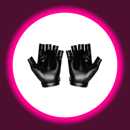 zwei schwarze glänzende fingerlose Handschuhe von Noir Handmade