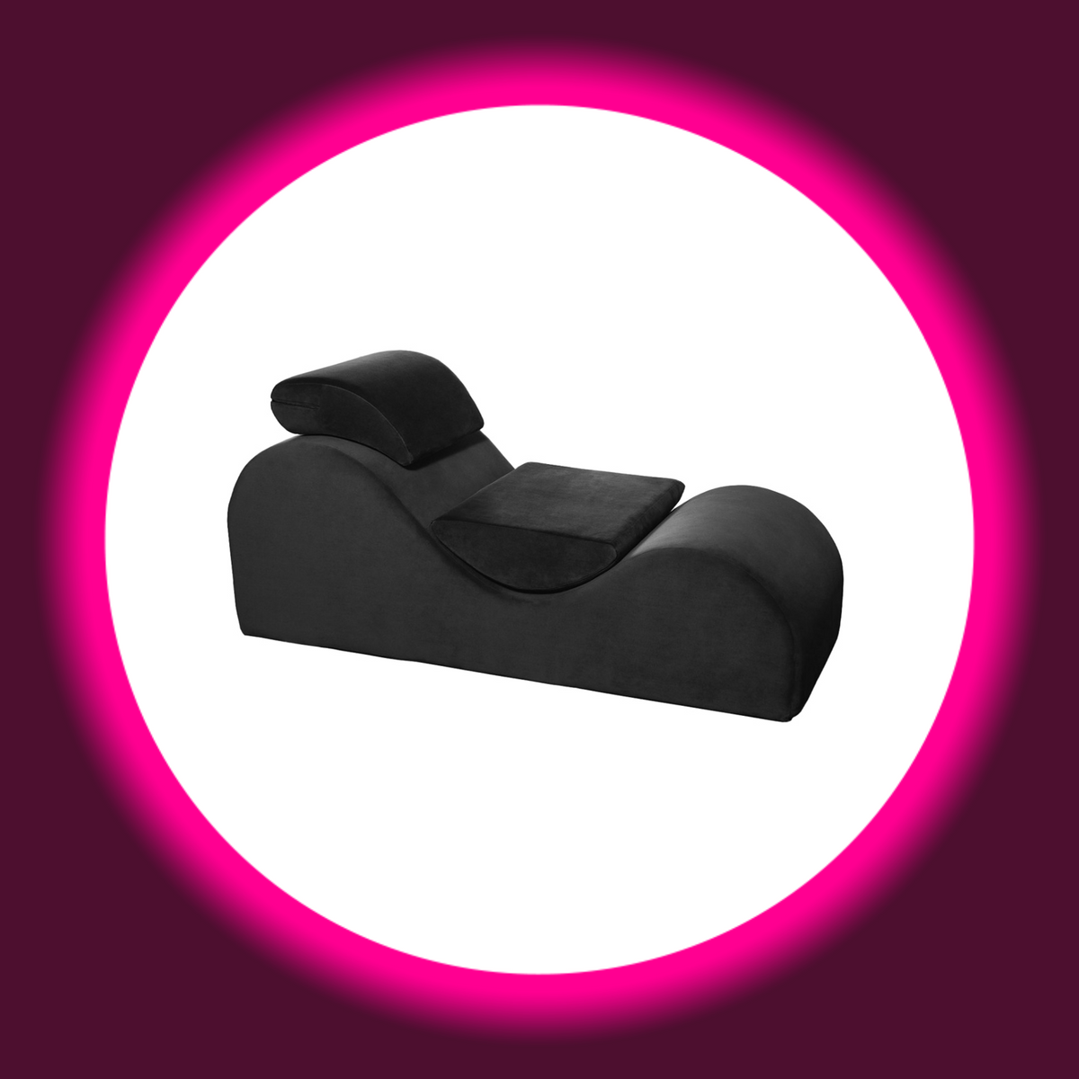 Liberator Esse Lounger Liebessessel in Schwarz mit geschwungener Liegefläche, aufgelegter Kopfstütze und zusätzlichem Polsterkissen, freigestellte schräge Ansicht