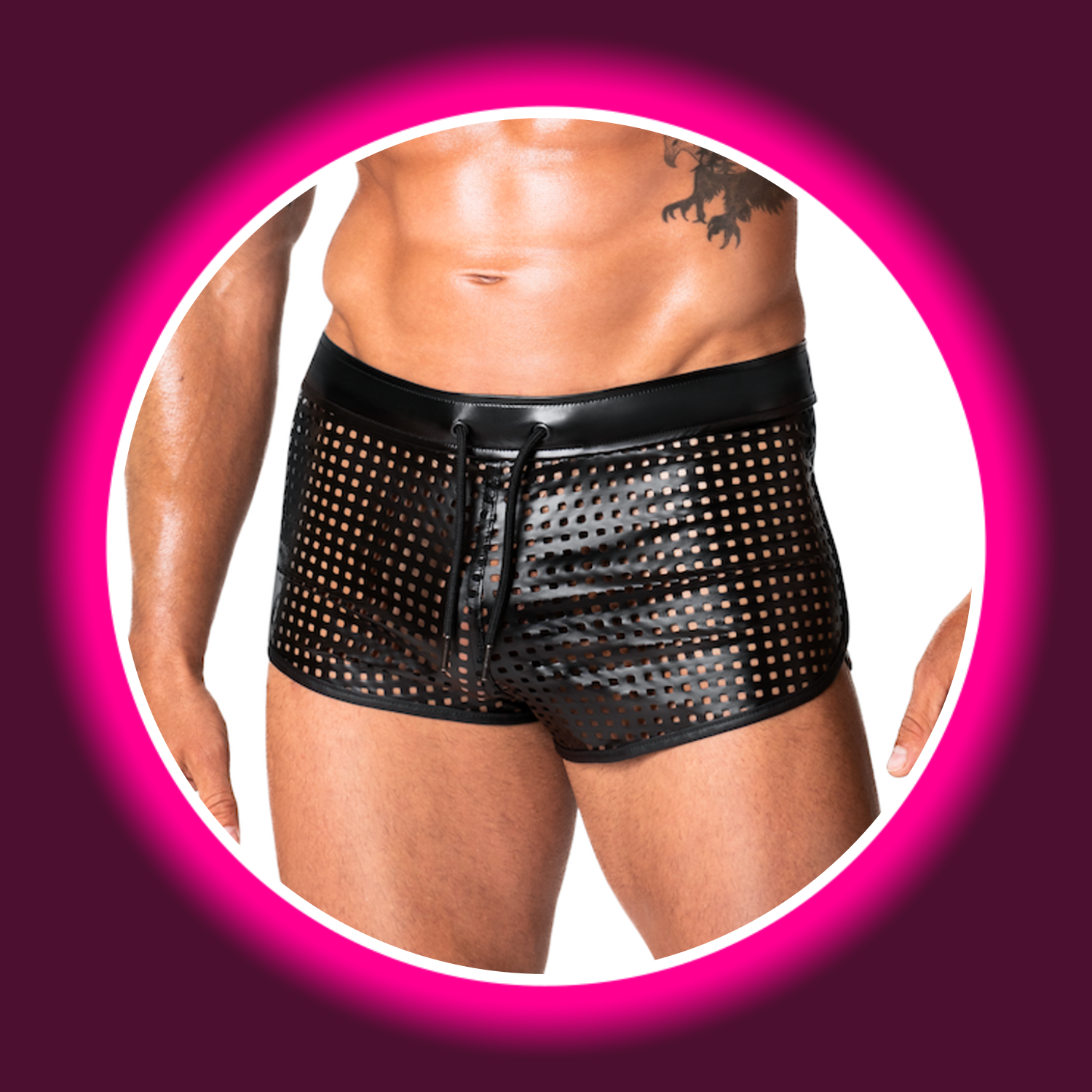 Frontansicht schwarze perforierte kurze Hose Mayhem H079 von Noir Handmade