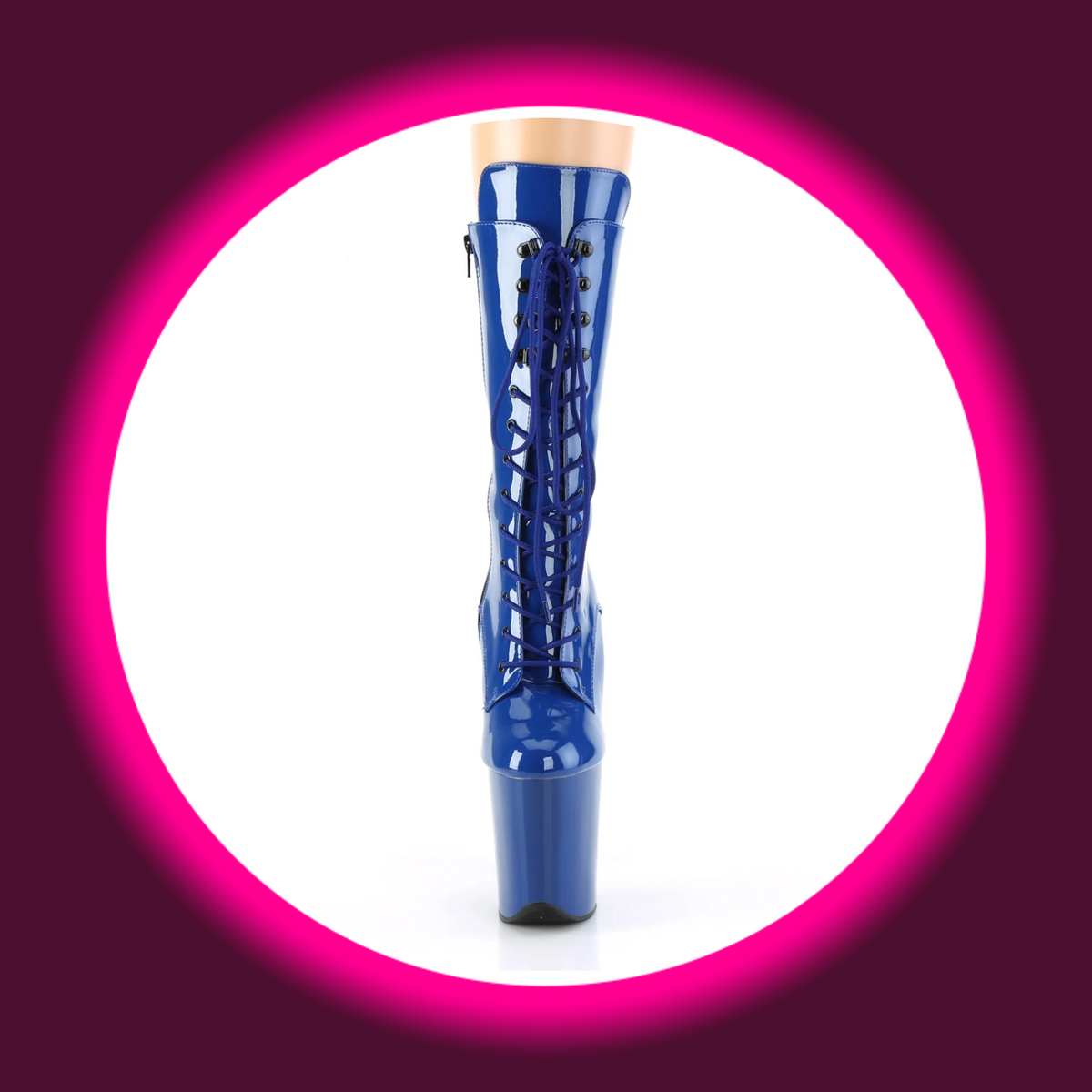 Pleaser Flamingo 1050 Lack-Stiefelette in Blau am Bein, Frontansicht mit durchgängiger Schnürung, abgerundeter Schuhspitze und hohem Plateau