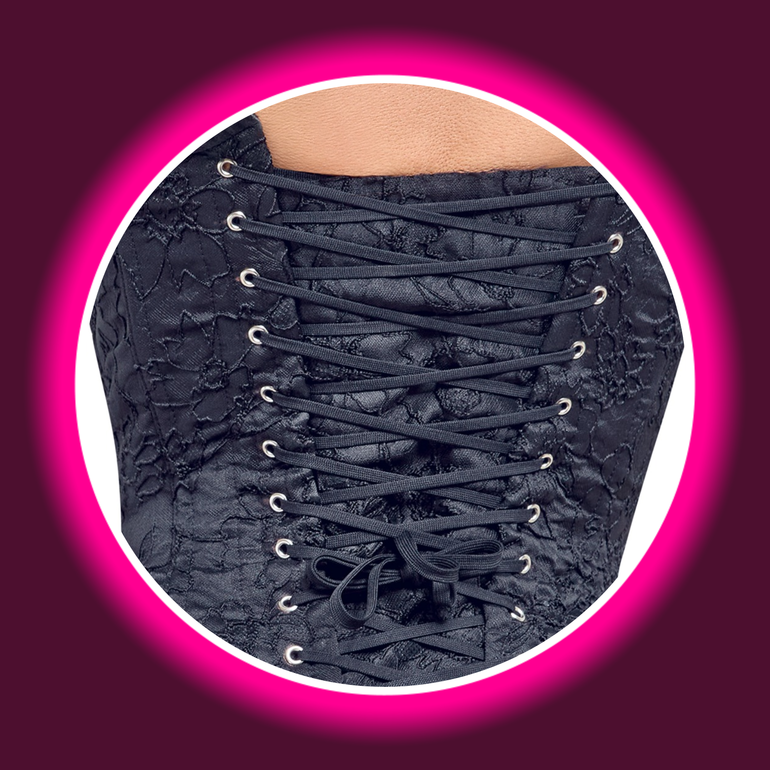 Detailansicht schwarze Corsage mit Musterung und Schnürung von Cotelli Party
