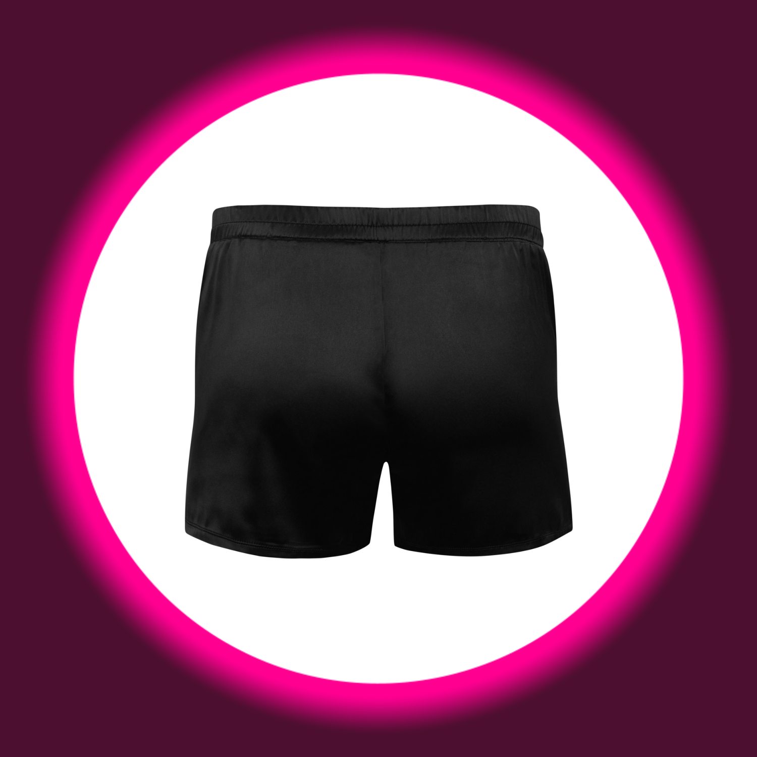 Rückansicht schwarze Shorts aus Satin mit Gummibund von Svenjoyment