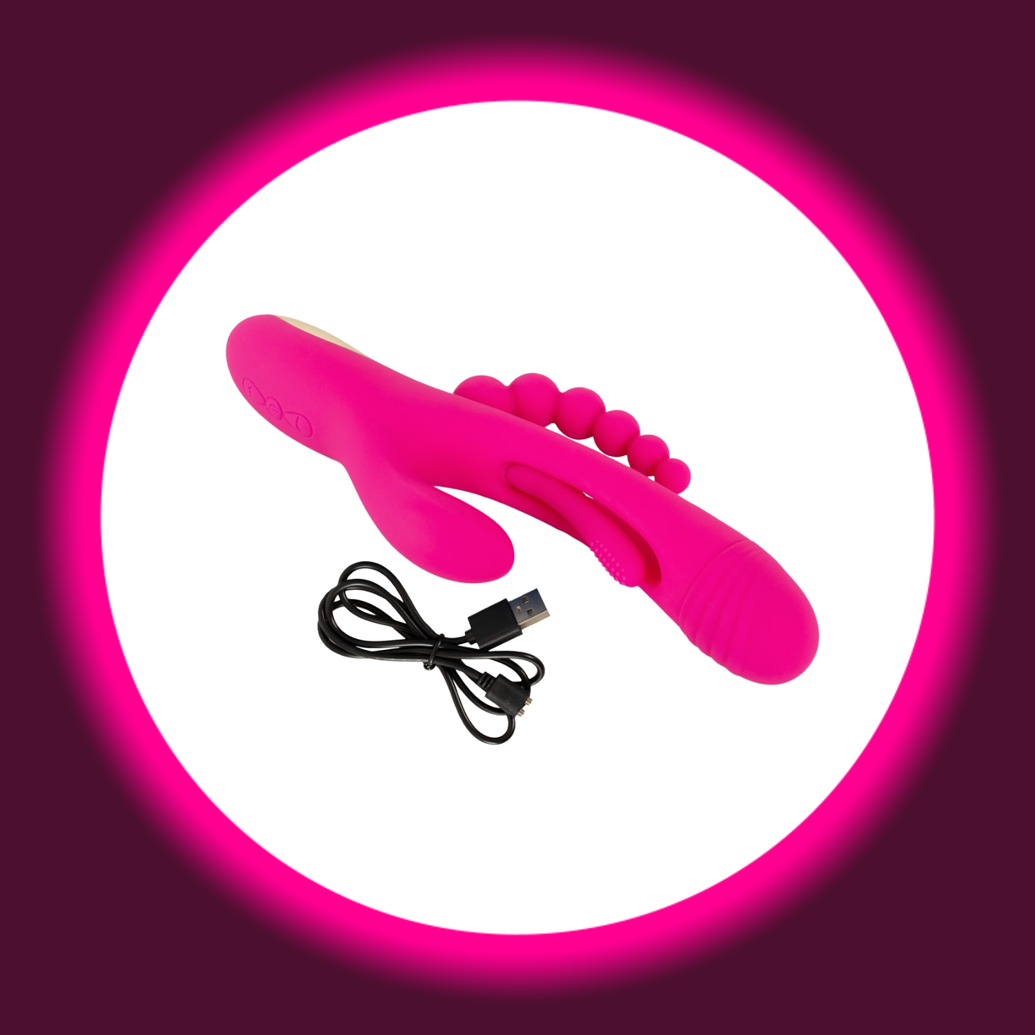 pinker Triple Vibrator mit Zunge und Anal-Kugelstimulator und daneben liegendem USB-Ladekabel, von Sweet Smile
