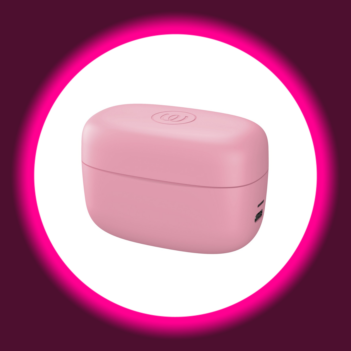 Womanizer Snap Ladecase geschlossen in Rosa – kompaktes wiederaufladbares Ladecase mit Womanizer-Logo und USB-C-Ladeanschluss